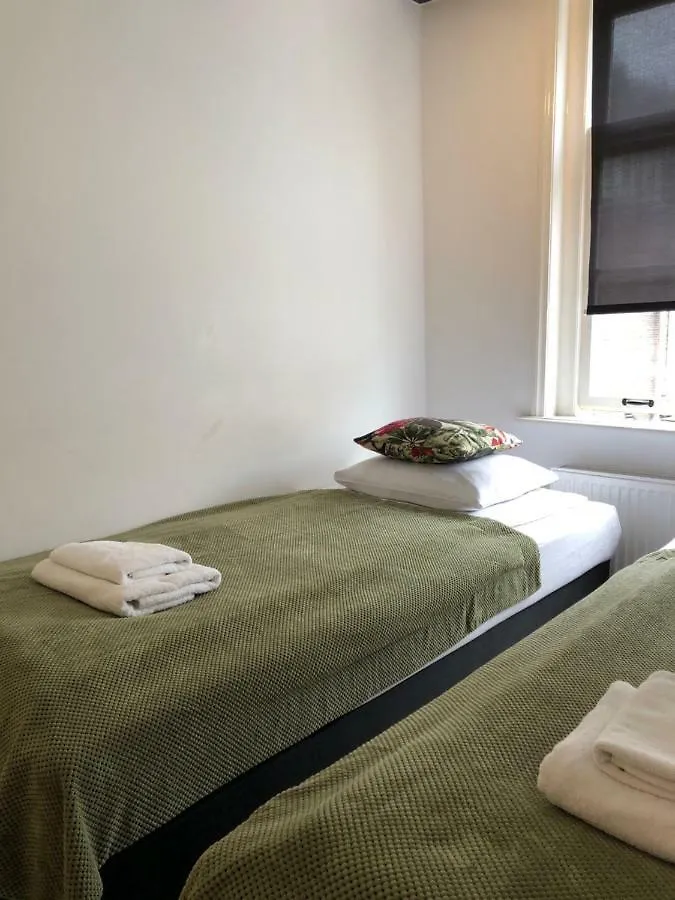 Bnbpearl Amsterdam Bed & Breakfast